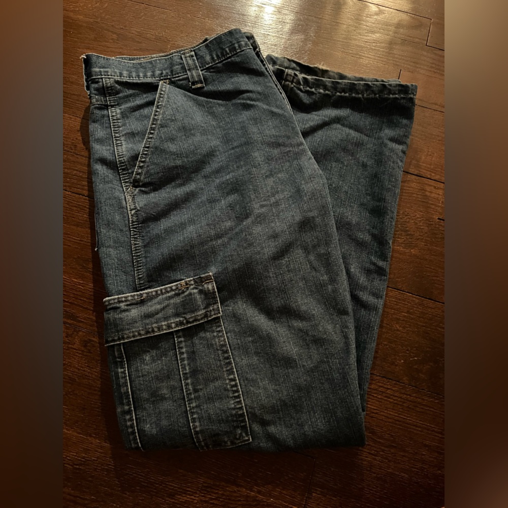 Wrangler Cargo pants!